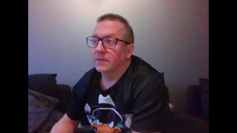 Snapshot of middleton2021 chatting on 4, 4, 2026 middleton2021 online show from 4, 4, 2026