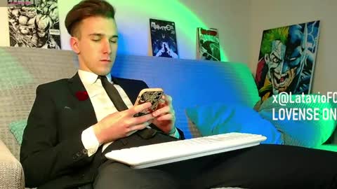 Snapshot of midnighter__ chatting on 8, 4, 2026 Alexey or just Alex online show from 8, 4, 2026