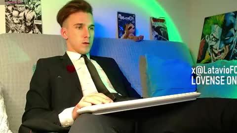 Snapshot of midnighter__ chatting on 15, 4, 2026 Alexey or just Alex online show from 15, 4, 2026