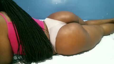 Snapshot of midnightkady chatting on 15, 11, 2025 Caddy online show from 15, 11, 2025