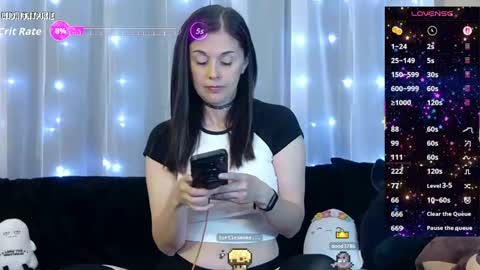 Snapshot of midnightpixie chatting on 29, 4, 2026 Jenna Talia online show from 29, 4, 2026