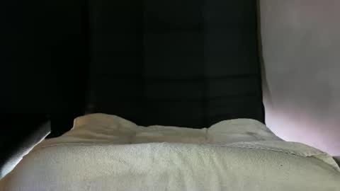 Snapshot of mies35 chatting on 8, 2, 2026 mies35 online show from 8, 2, 2026