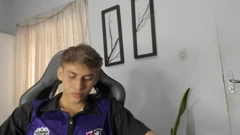 Miguel Hernandez online show from 20, 2, 2025