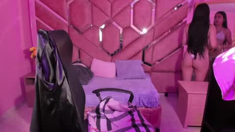 Snapshot of miha_cute chatting on 4, 4, 2026 miha_cute online show from 4, 4, 2026