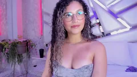 MIA 3 online show from 5, 2, 2025