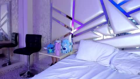 MIA 3 online show from 15, 10, 2025