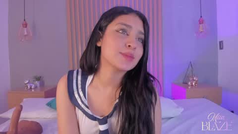 Snapshot of miia_blaze chatting on 30, 4, 2026 Mia online show from 30, 4, 2026