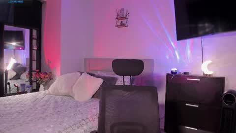 Snapshot of miia_jhones16 chatting on 30, 3, 2026 Mia Jhones online show from 30, 3, 2026