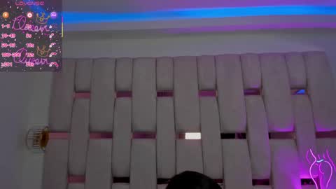 Snapshot of miia_schwarz chatting on 19, 4, 2026 Miia Schwarz online show from 19, 4, 2026