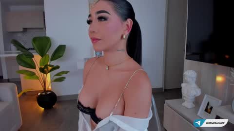 Snapshot of miia_smiith02 chatting on 12, 10, 2025 luisa online show from 12, 10, 2025