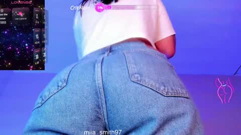 Snapshot of miia_smith97 chatting on 3, 1, 2025 mia online show from 3, 1, 2025