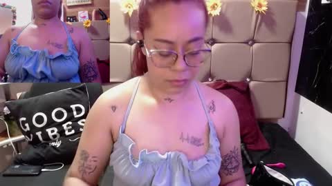 Snapshot of miia_spencer_ chatting on 16, 9, 2025 miia online show from 16, 9, 2025