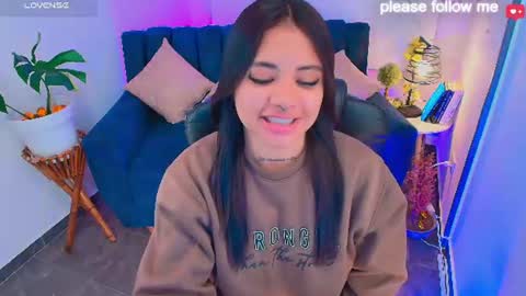 Snapshot of miiaa7_ chatting on 14, 6, 2026 Ma is my name I invite you to check out my wish list for my birthday online show from 14, 6, 2026