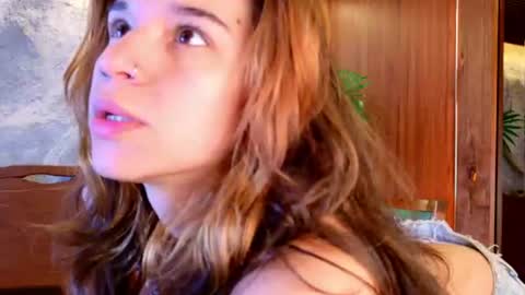  CALL ME MIA  online show from 7, 7, 2026