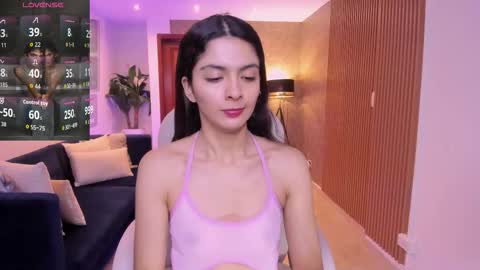 Mia online show from 25, 11, 2025