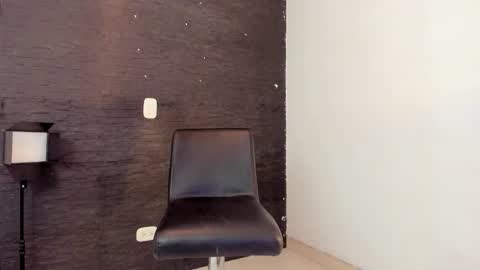 Snapshot of miiaah_kaliffa chatting on 11, 9, 2025 MELANIE online show from 11, 9, 2025