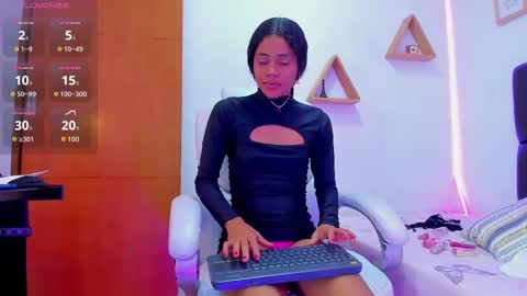 mia sofia online show from 25, 9, 2025