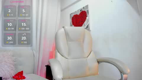 mia sofia online show from 27, 9, 2025