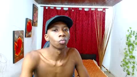 Snapshot of miilo18 chatting on 30, 6, 2026 milo online show from 30, 6, 2026