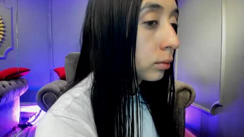 Snapshot of miilu__1 chatting on 11, 12, 2024 miilu  online show from 11, 12, 2024