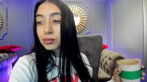 Snapshot of miilu__1 chatting on 12, 12, 2024 miilu  online show from 12, 12, 2024