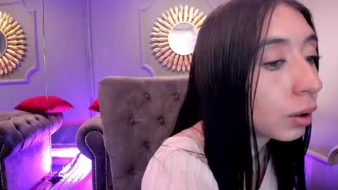 Snapshot of miilu__1 chatting on 12, 1, 2025 miilu  online show from 12, 1, 2025