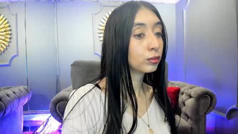 Snapshot of miilu__1 chatting on 5, 2, 2025 miilu  online show from 5, 2, 2025