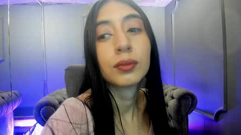 Snapshot of miilu__1 chatting on 9, 2, 2025 miilu  online show from 9, 2, 2025