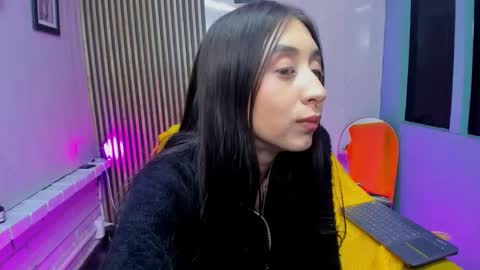Snapshot of miilu__1 chatting on 9, 9, 2025 miilu  online show from 9, 9, 2025