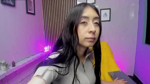 Snapshot of miilu__1 chatting on 16, 9, 2025 miilu  online show from 16, 9, 2025
