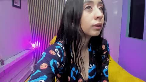 Snapshot of miilu__1 chatting on 19, 9, 2025 miilu  online show from 19, 9, 2025