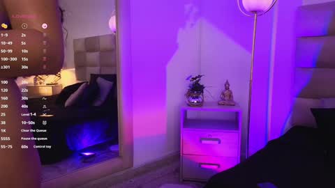   online show from 13, 12, 2024