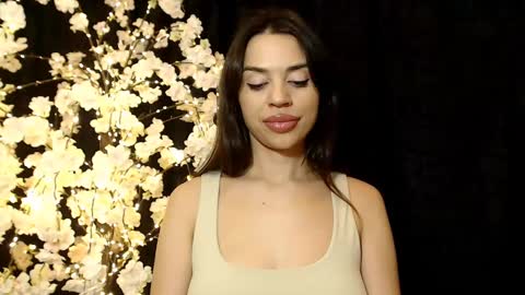 Mika online show from 11, 12, 2024