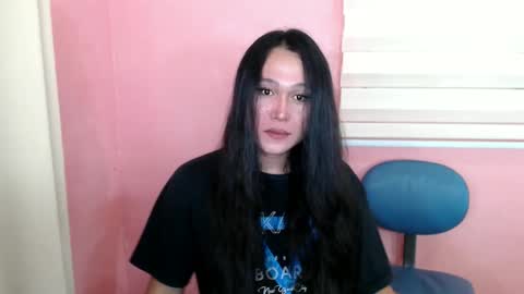 Hi im Avah online show from 1, 2, 2025