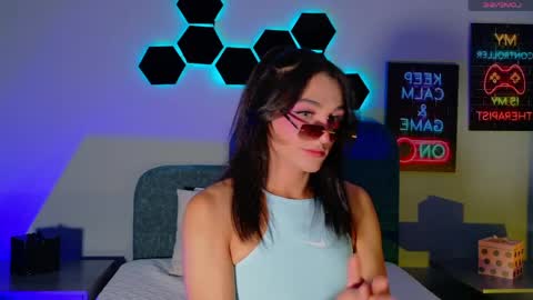 Snapshot of mika_velvet chatting on 21, 4, 2026 mika_velvet online show from 21, 4, 2026