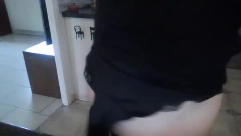 mikaelovicha online show from 26, 11, 2025