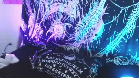 Snapshot of mikaskullcs chatting on 11, 3, 2026 Mika online show from 11, 3, 2026