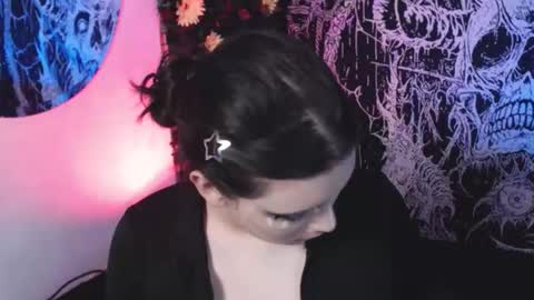 Snapshot of mikaskullcs chatting on 15, 3, 2026 Mika online show from 15, 3, 2026