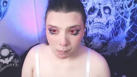 Snapshot of mikaskullcs chatting on 21, 3, 2026 Mika online show from 21, 3, 2026