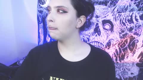 Snapshot of mikaskullcs chatting on 1, 4, 2026 Mika online show from 1, 4, 2026