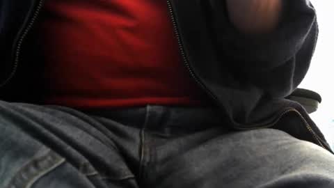 Snapshot of mike26051 chatting on 31, 3, 2026 mike26051 online show from 31, 3, 2026