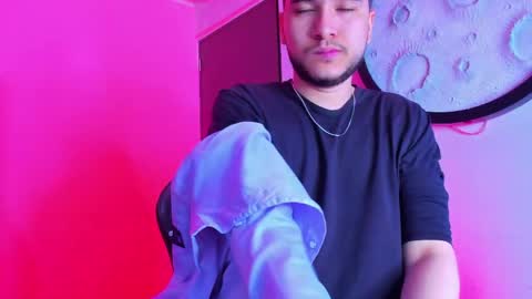 Mike  online show from 7, 4, 2026