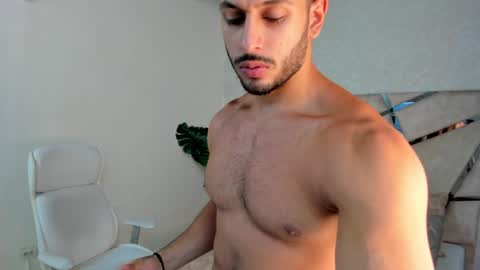 Mike Belle online show from 10, 12, 2024