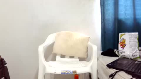 Snapshot of mike_leonrey22 chatting on 1, 2, 2026 mike_leonrey22 online show from 1, 2, 2026