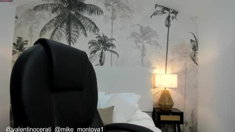 Snapshot of mike_montoya chatting on 12, 10, 2025 Mike Montoya online show from 12, 10, 2025