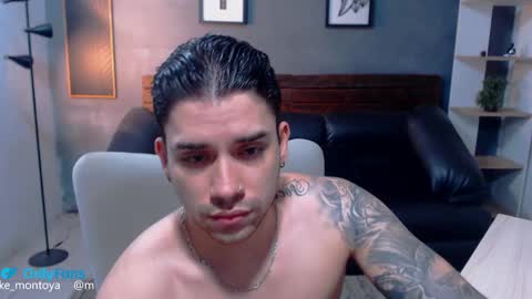 Snapshot of mike_montoya chatting on 15, 4, 2026 Mike Montoya online show from 15, 4, 2026