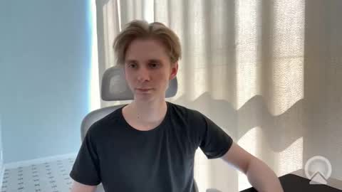 Snapshot of mike_wazowski_321 chatting on 25, 5, 2026 Mike Wazowski online show from 25, 5, 2026