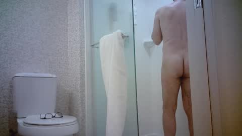 Snapshot of mikewulds chatting on 13, 1, 2025 Mike online show from 13, 1, 2025