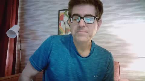 Snapshot of mikewulds chatting on 31, 1, 2025 Mike online show from 31, 1, 2025