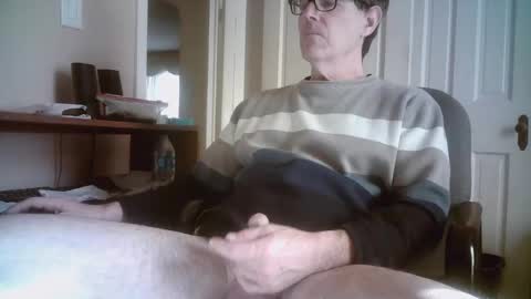 Snapshot of mikewulds chatting on 8, 2, 2025 Mike online show from 8, 2, 2025